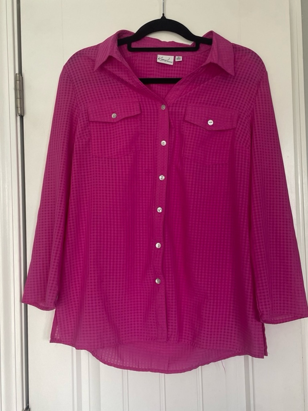 Kim Rogers Medium Hot Pink Grid Button Long sleeve Sleeve Blouse